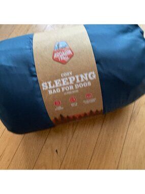 Arcadia Trail Blue Sleeping Bag for Dogs 30" X 38" with Storage Bag